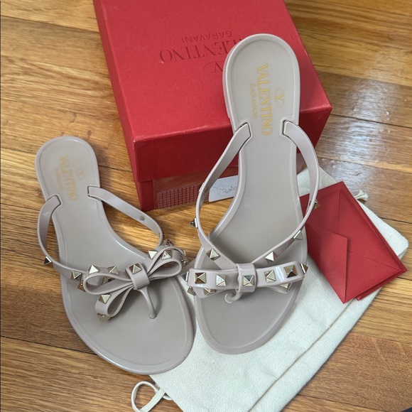 Valentino Shoes - Valentino Garavani Rockstud Bow Jelly Flip Flops